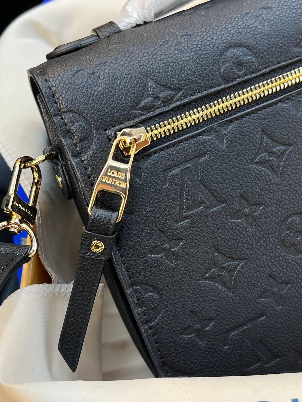 Logo Detaylı İthal Çanta