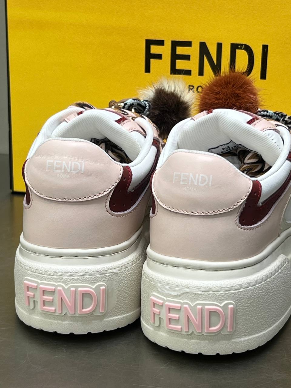 Logo Detaylı İthal Sneaker