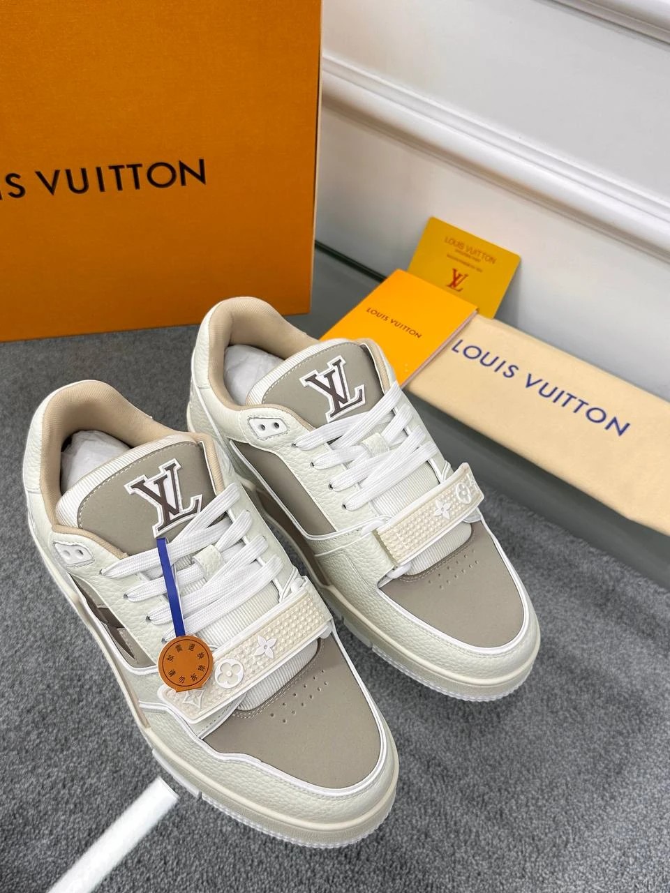 Bej Logo Detaylı Erkek Deri Sneakers