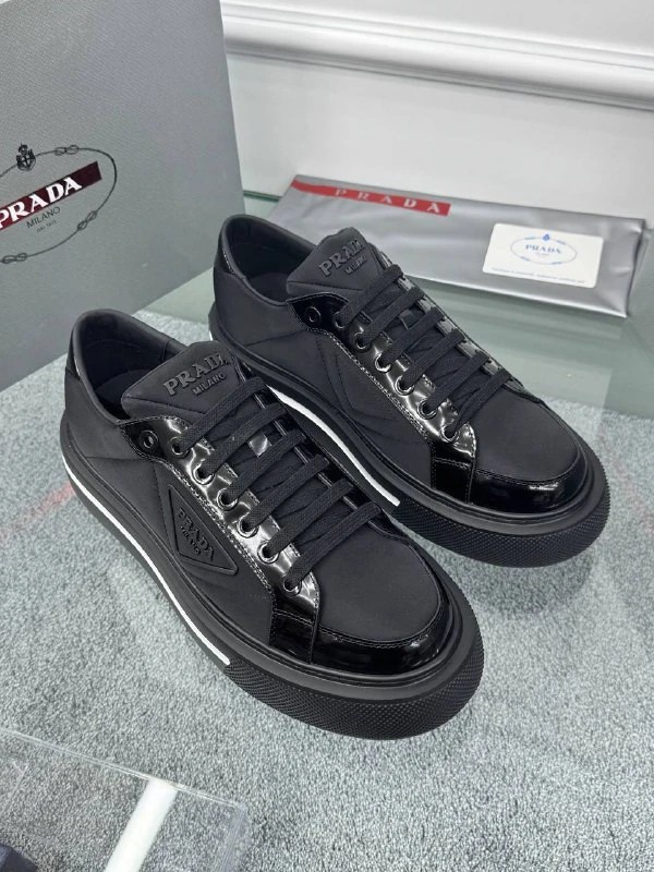 Logo Detaylı Siyah Erkek Sneaker