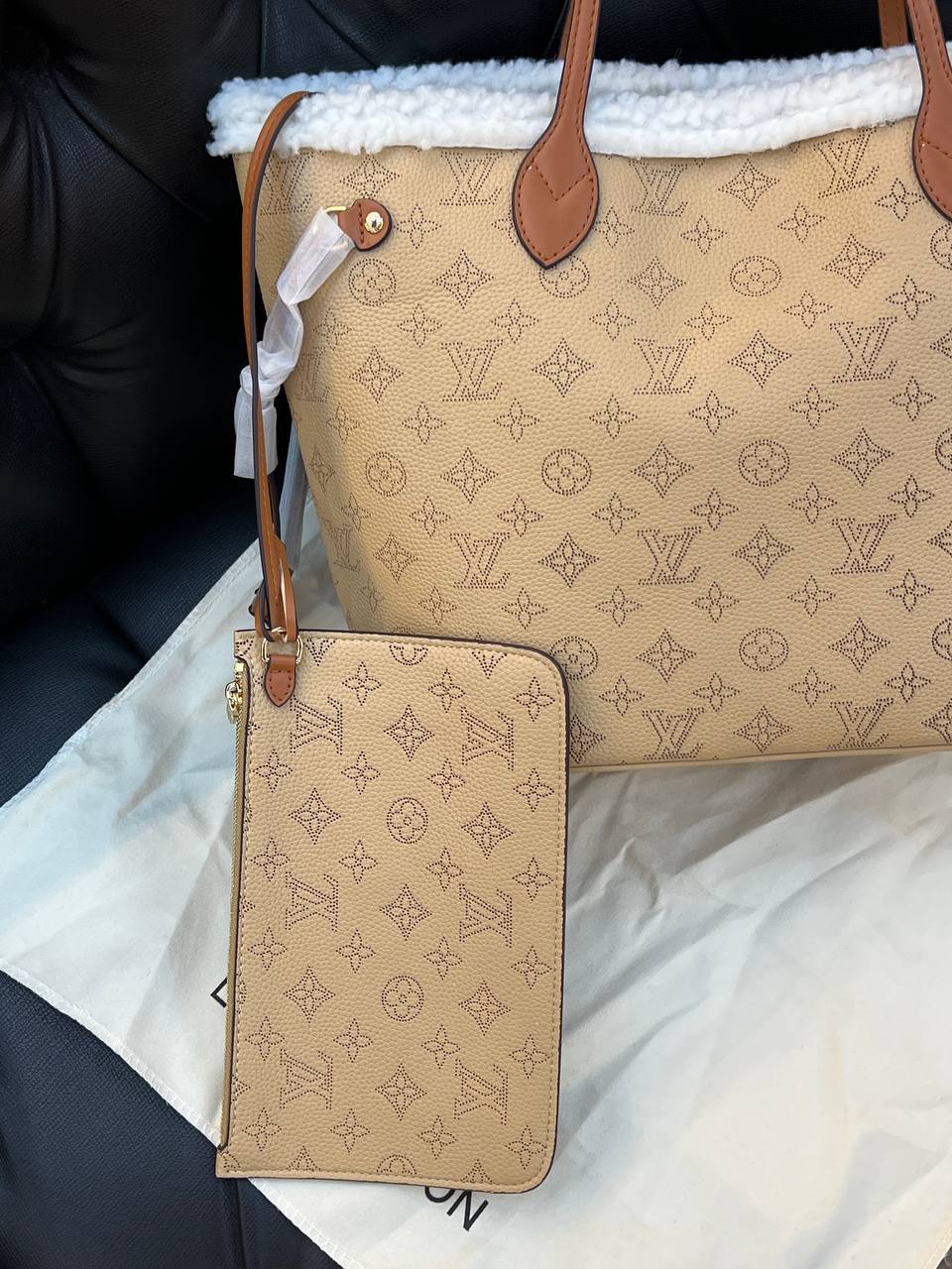 Logo Detaylı İthal Çanta