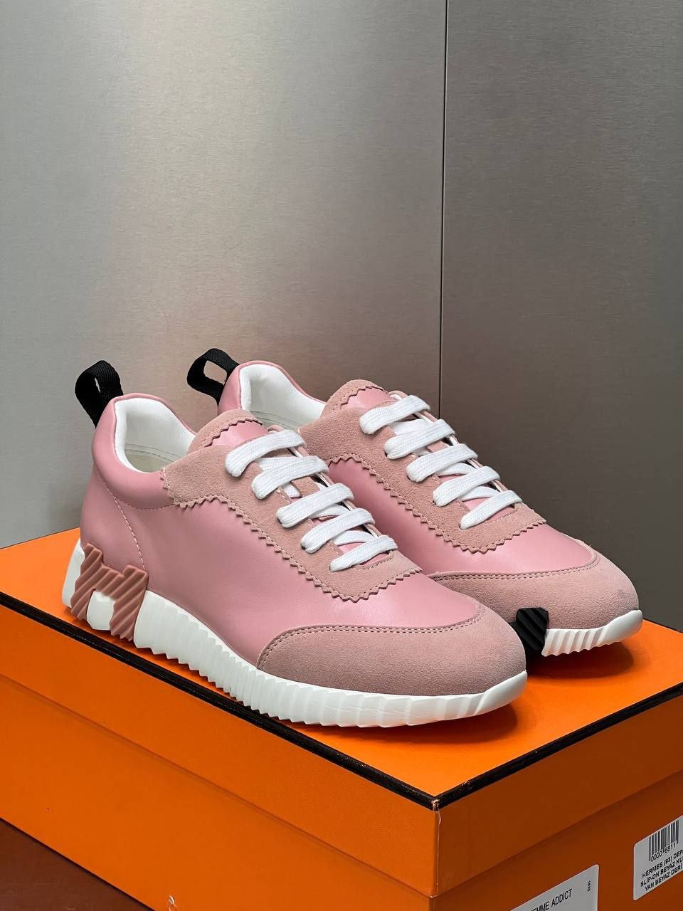 Logo Detaylı İthal Kadın Sneaker