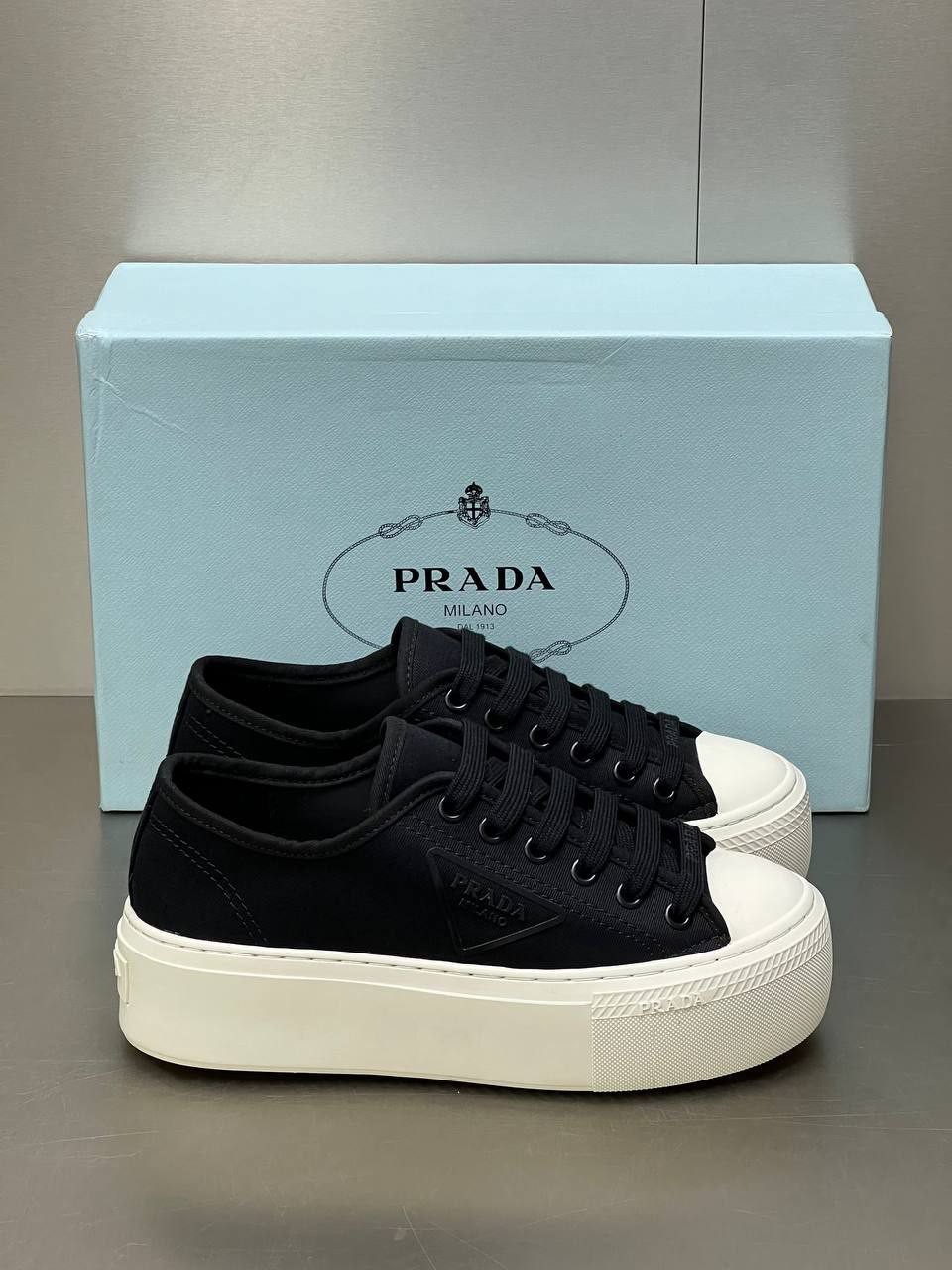 Logo Detaylı İthal Kadın Sneaker
