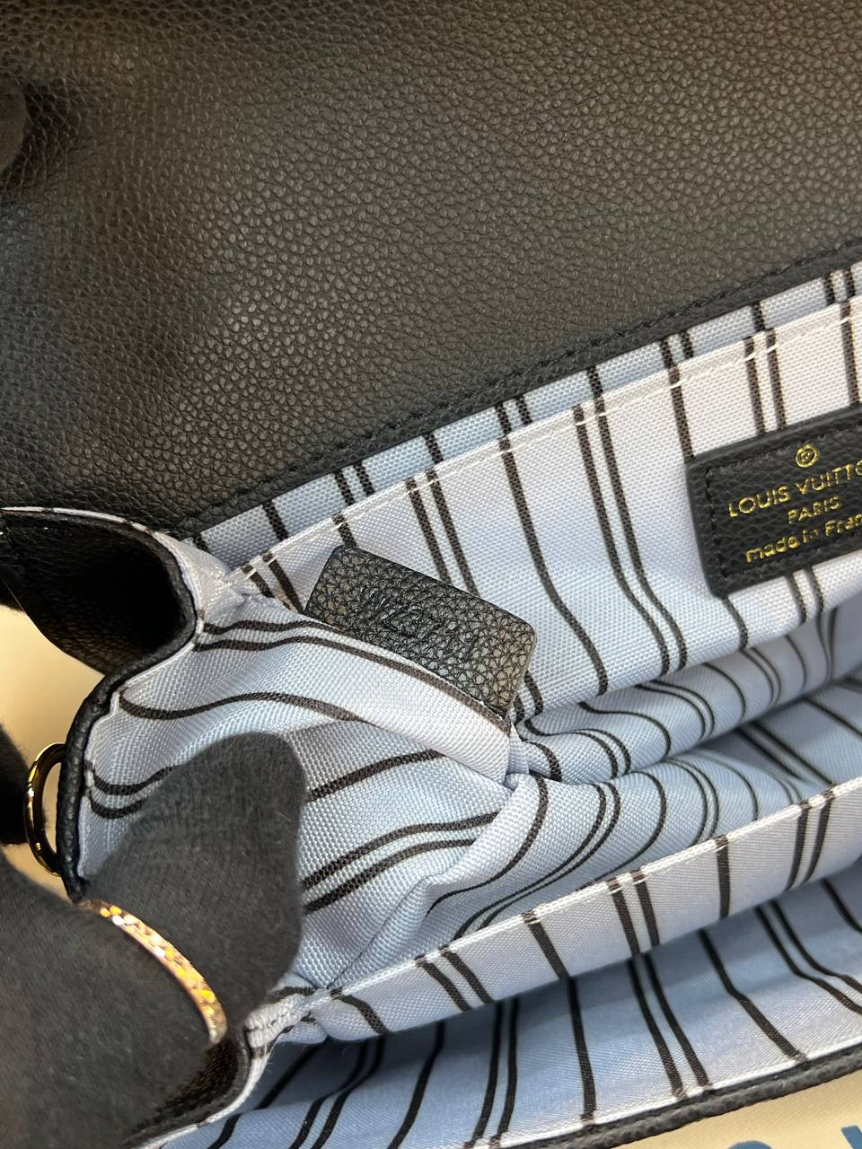 Logo Detaylı İthal Çanta