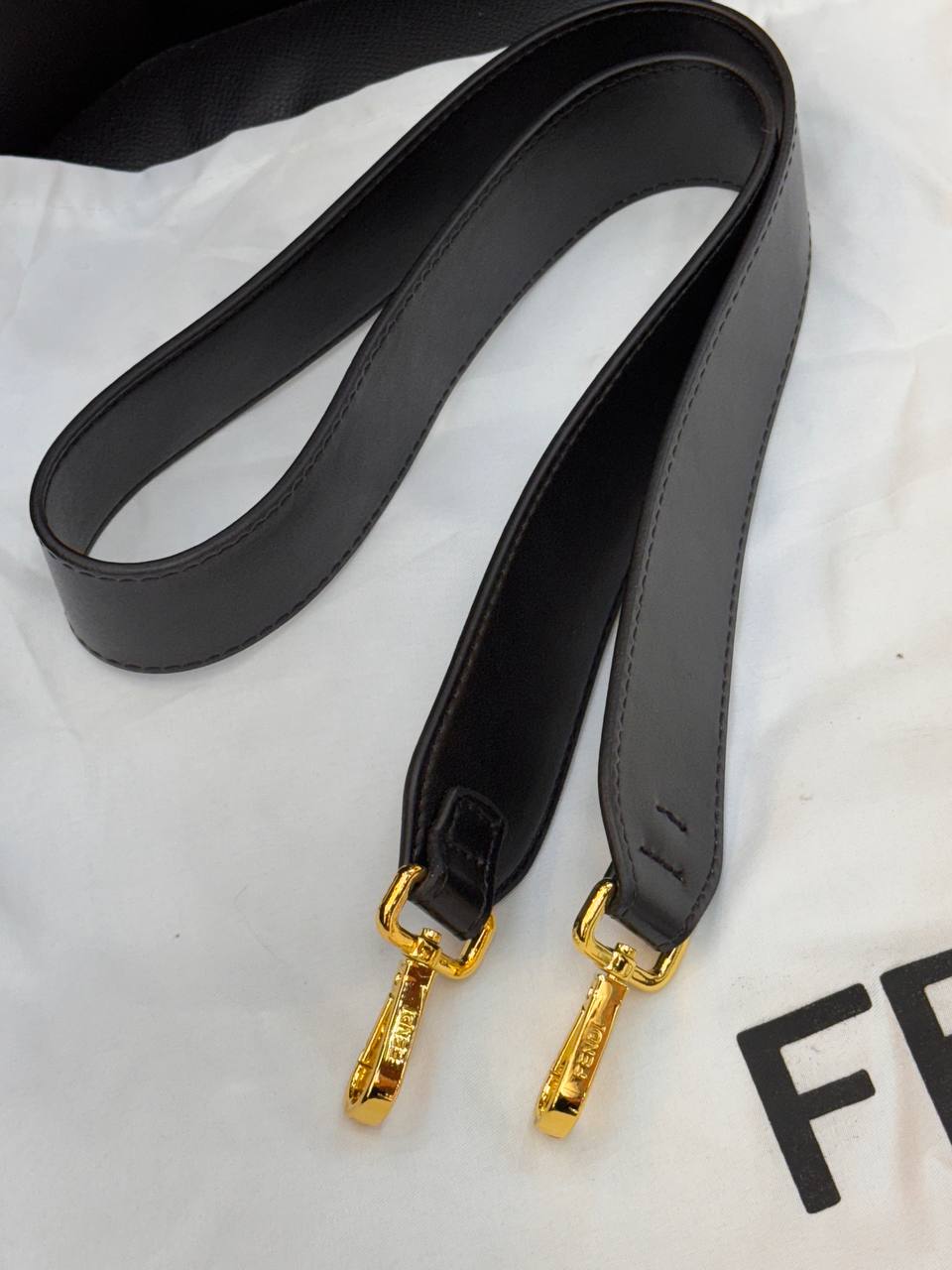 Logo Detaylı İthal Çanta