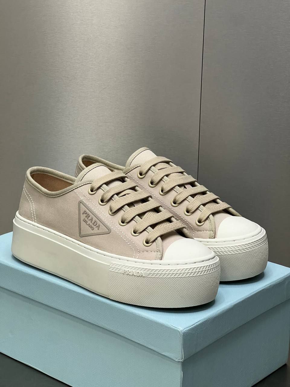 Logo Detaylı İthal Kadın Sneaker