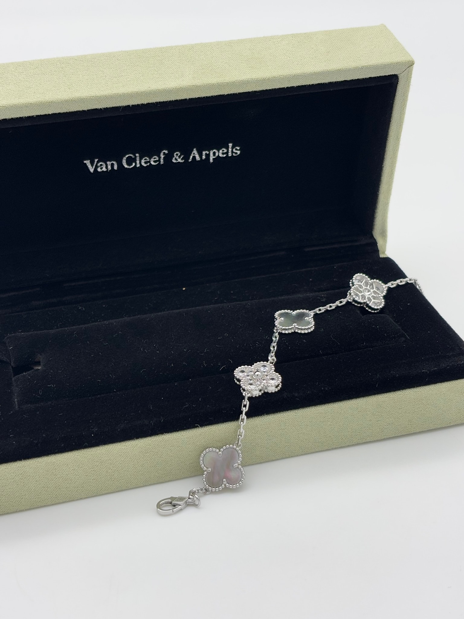 Gümüş Taşlı Unisex Bileklik