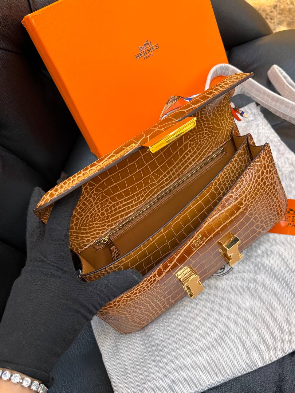 Logo Detaylı İthal Çanta