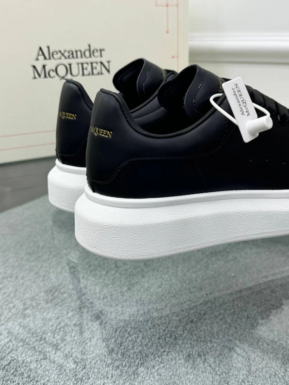 Oversize Siyah Deri Sneaker