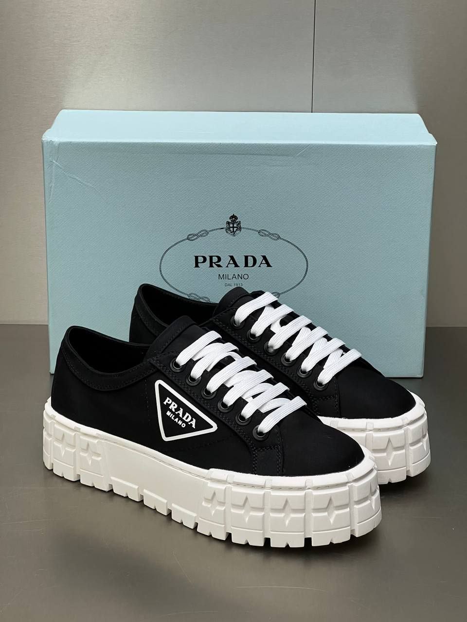 Logo Detaylı İthal Kadın Sneaker