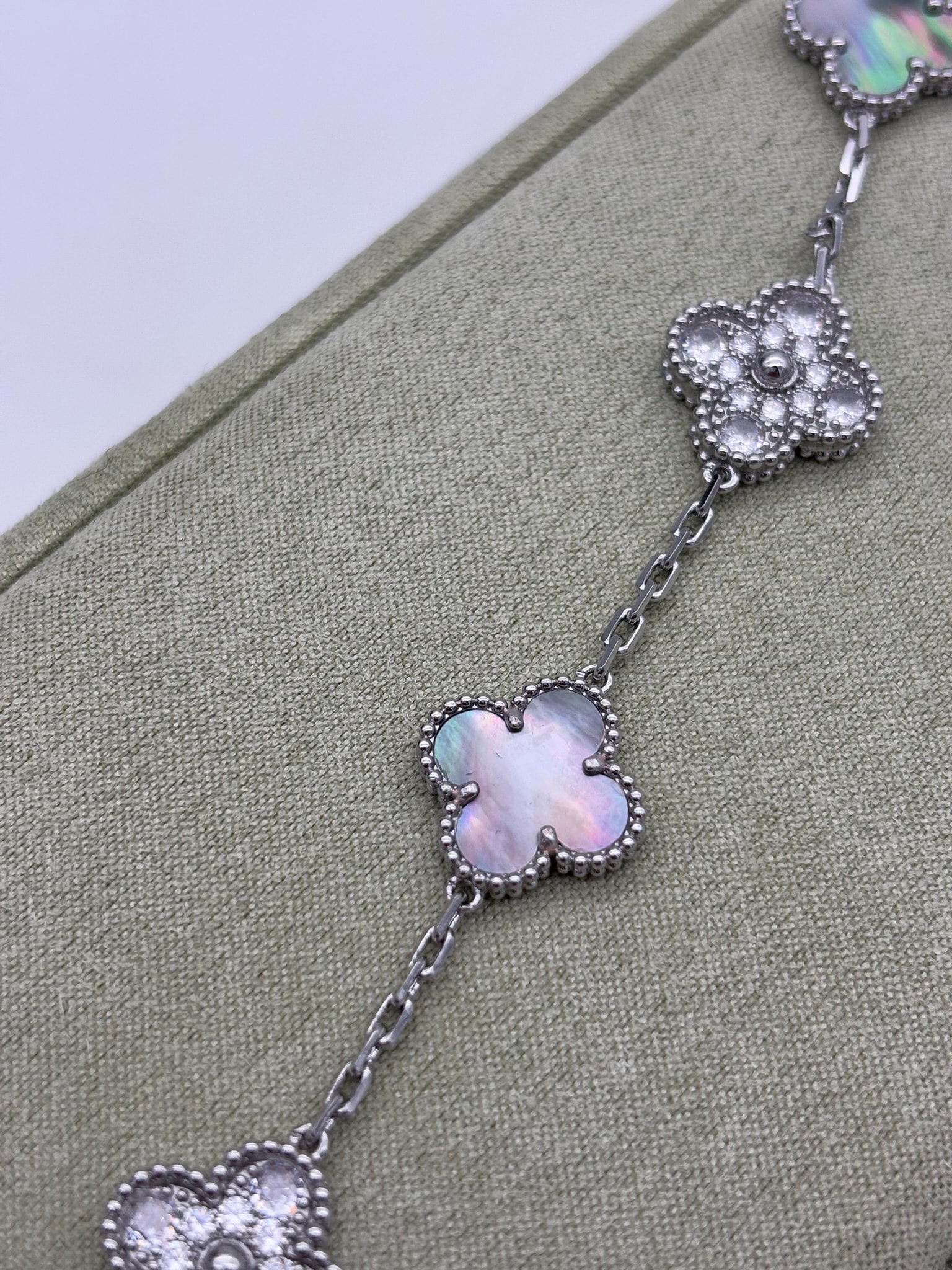 Gümüş Taşlı Unisex Bileklik