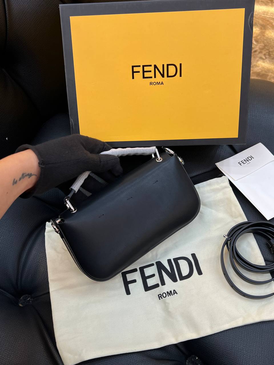 Logo Detaylı İthal Çanta