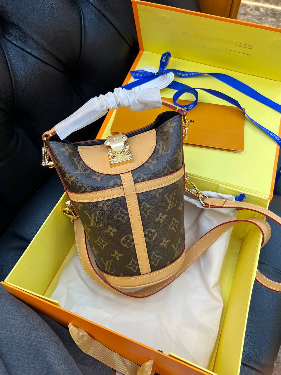 Logo Detaylı İthal Çanta