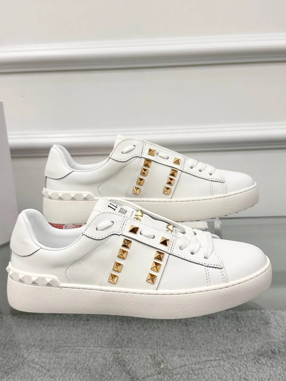 Gold Taş Detaylı Beyaz Erkek Deri Sneaker