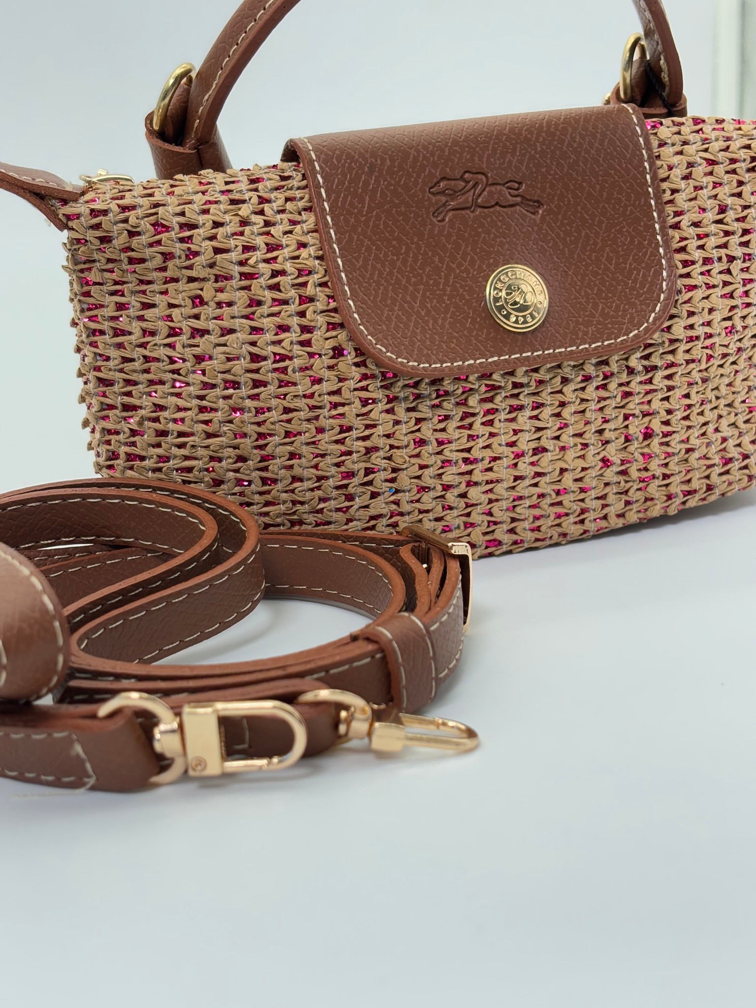 LONGCHAMP LE PLİAGE MOR HASIRLI XS EL ÇANTASI 