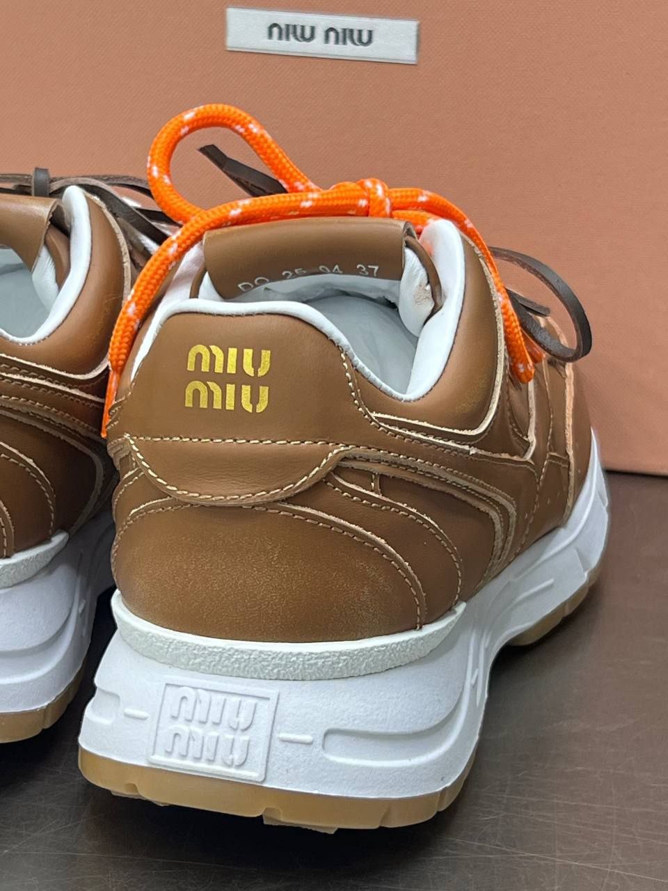 Logo Detaylı İthal Kadın Sneaker