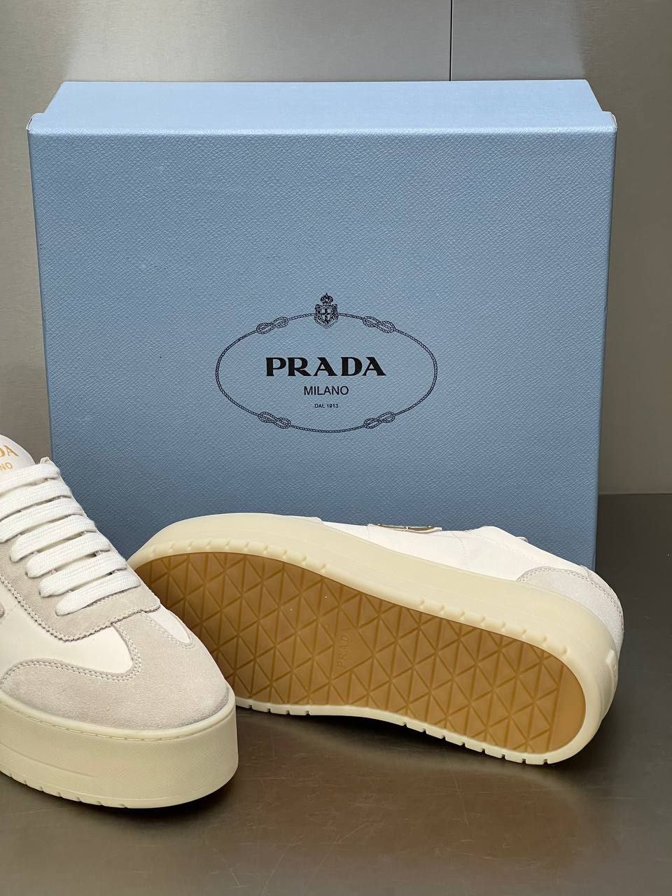 Logo Detaylı İthal Kadın Sneaker