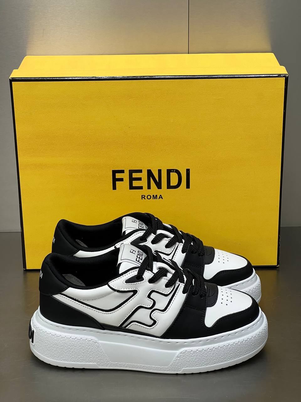 Logo Detaylı İthal Sneaker