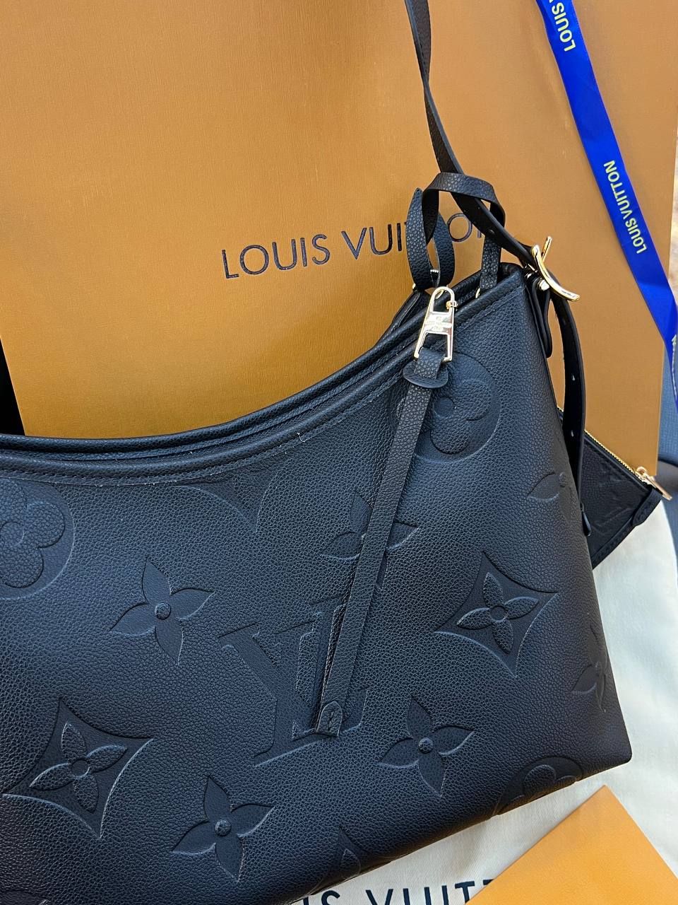 Logo Detaylı İthal Çanta