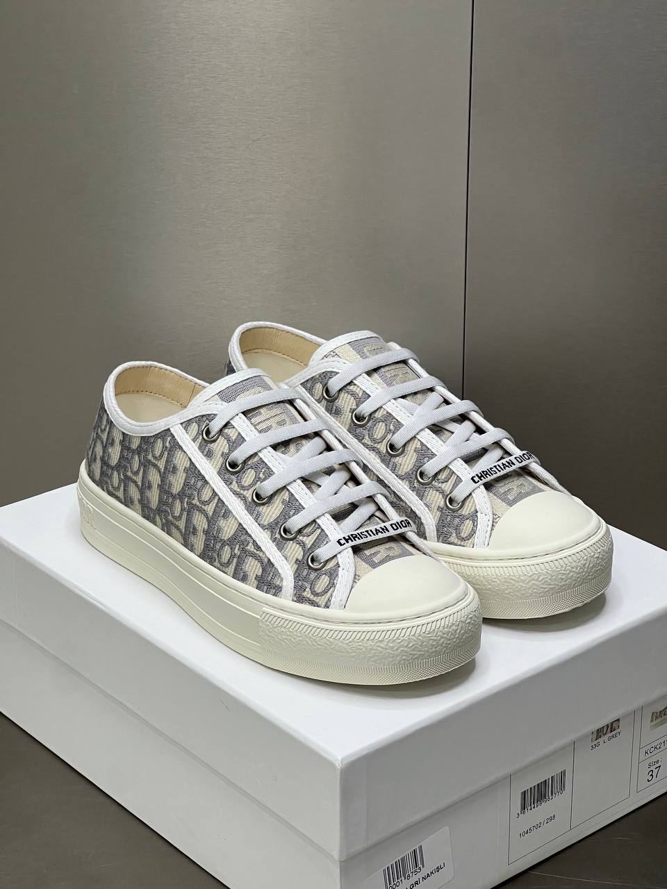 Logo Detaylı İthal Sneaker