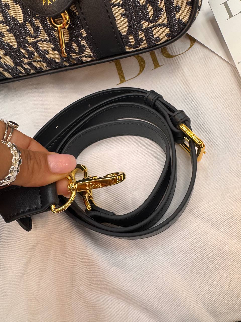 Logo Detaylı İthal Çanta