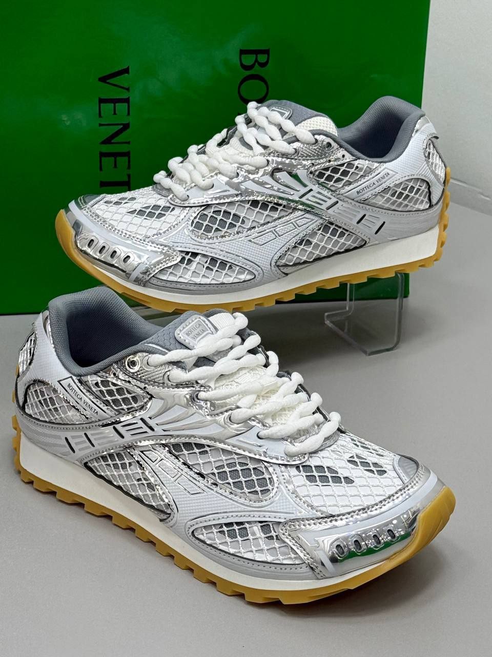 Logo Detaylı İthal Kadın Sneaker