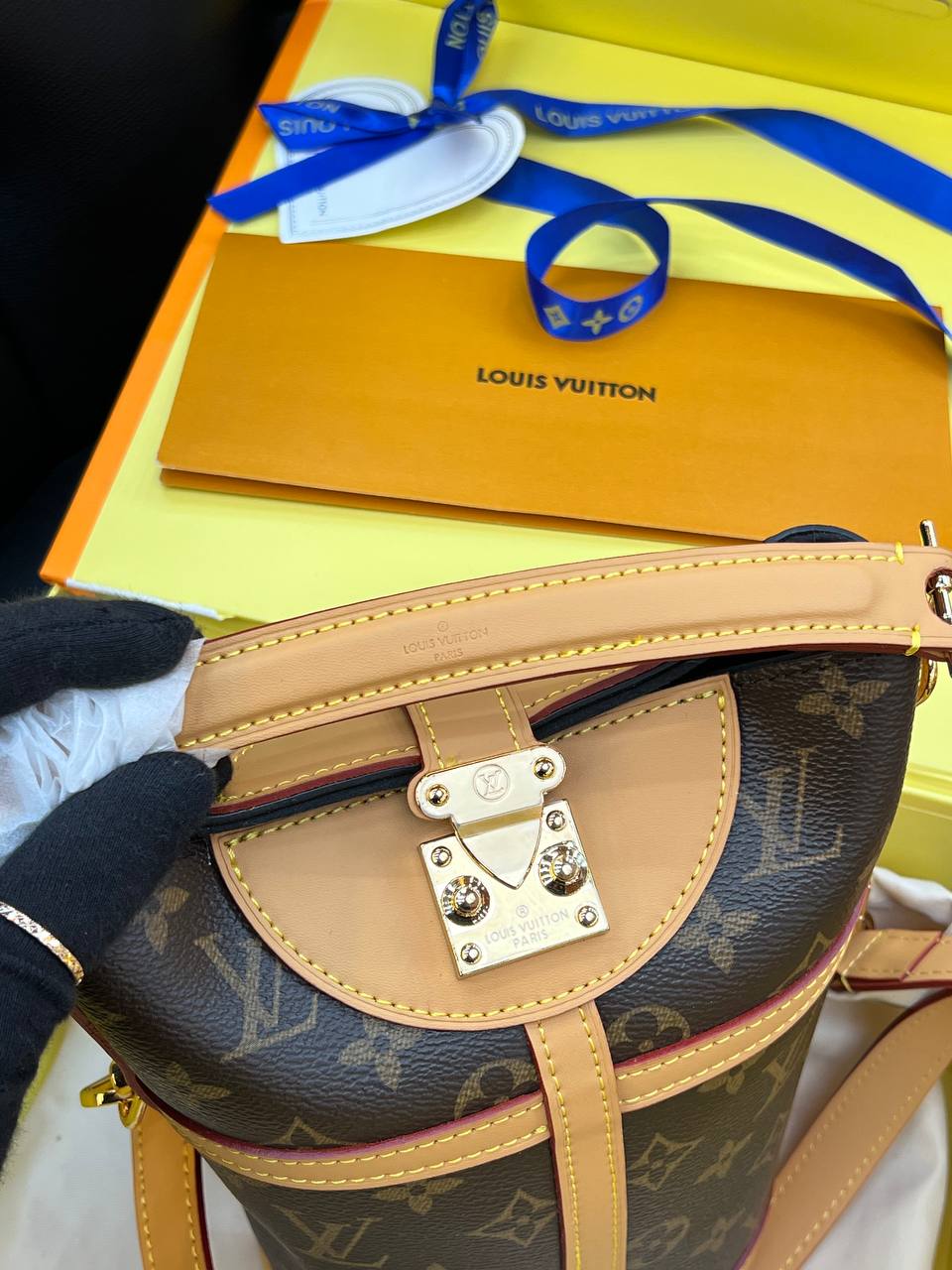 Logo Detaylı İthal Çanta