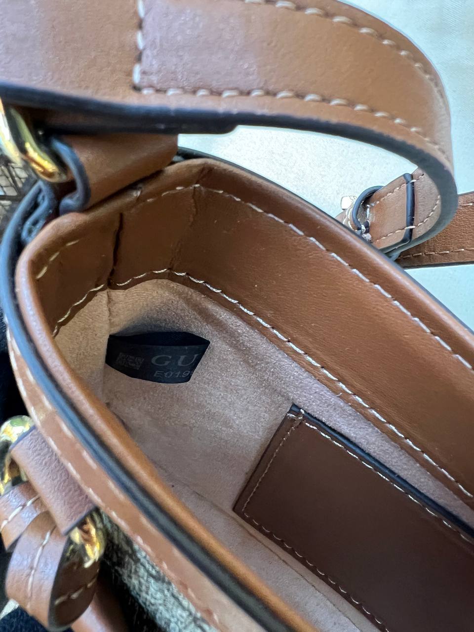 Logo Detaylı İthal Çanta