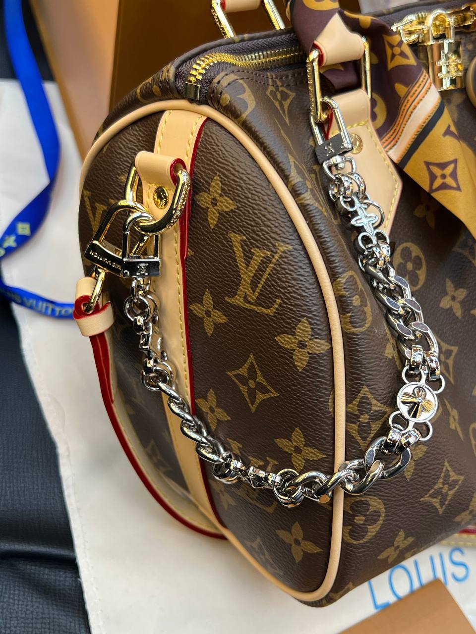 Logo Detaylı İthal Çanta