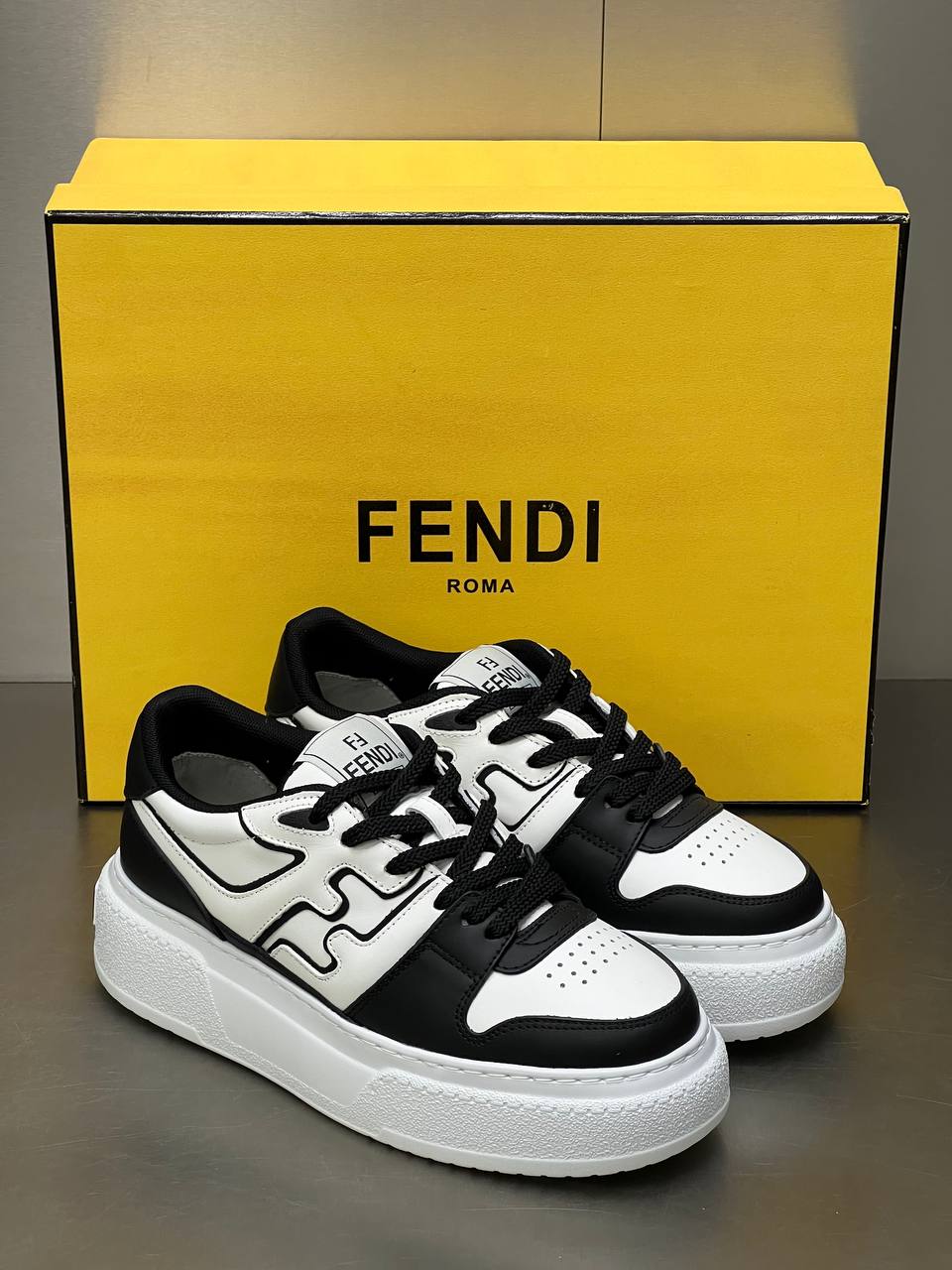 Logo Detaylı İthal Sneaker