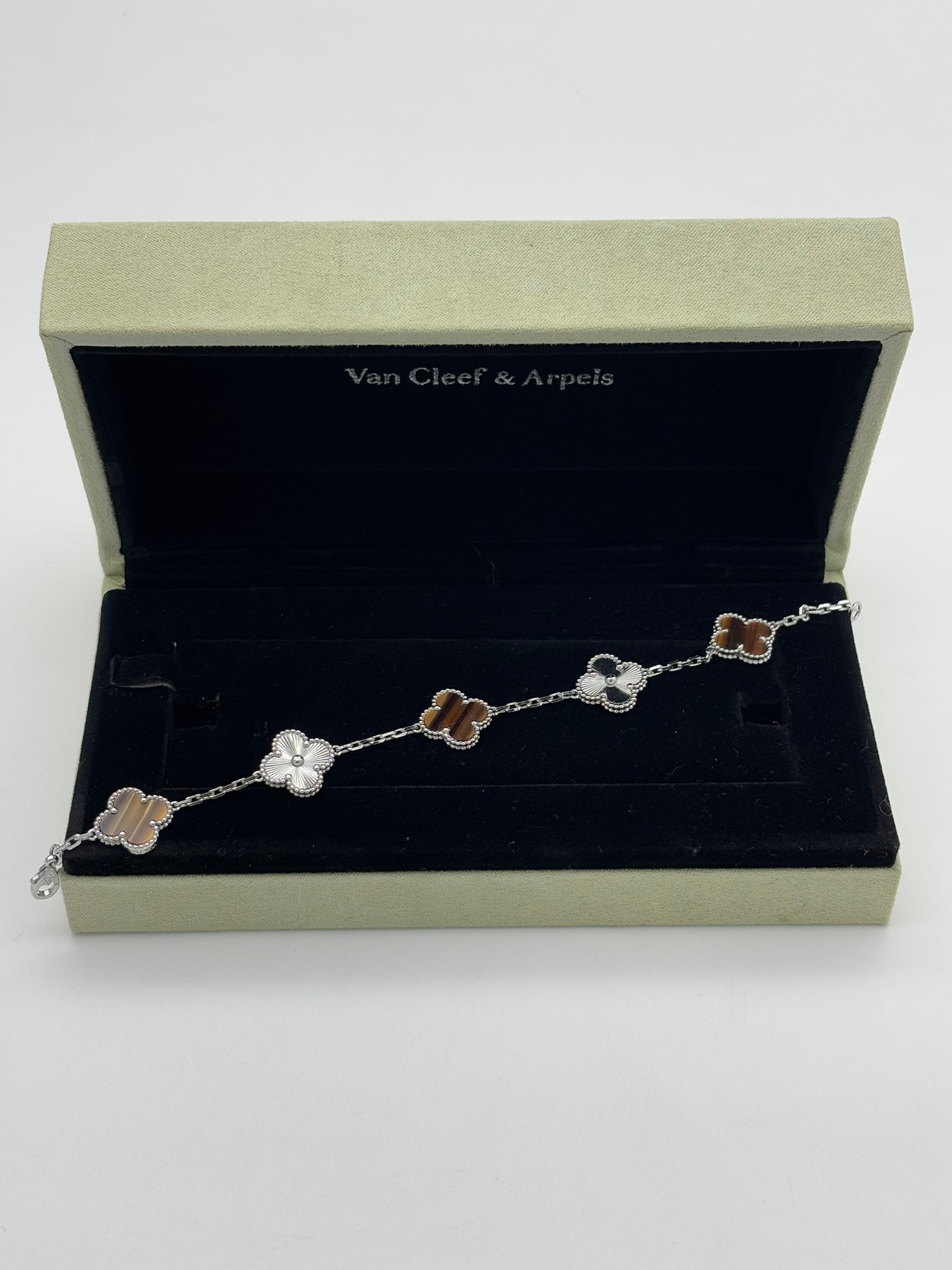 Gümüş Ahşap Taşlı İthal Bileklik