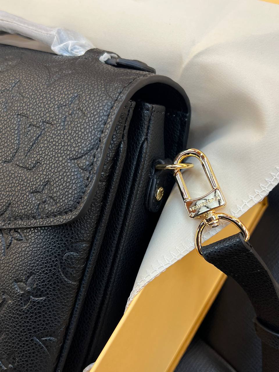 Logo Detaylı İthal Çanta