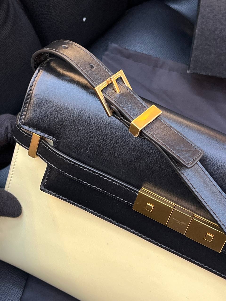 Logo Detaylı İthal Çanta