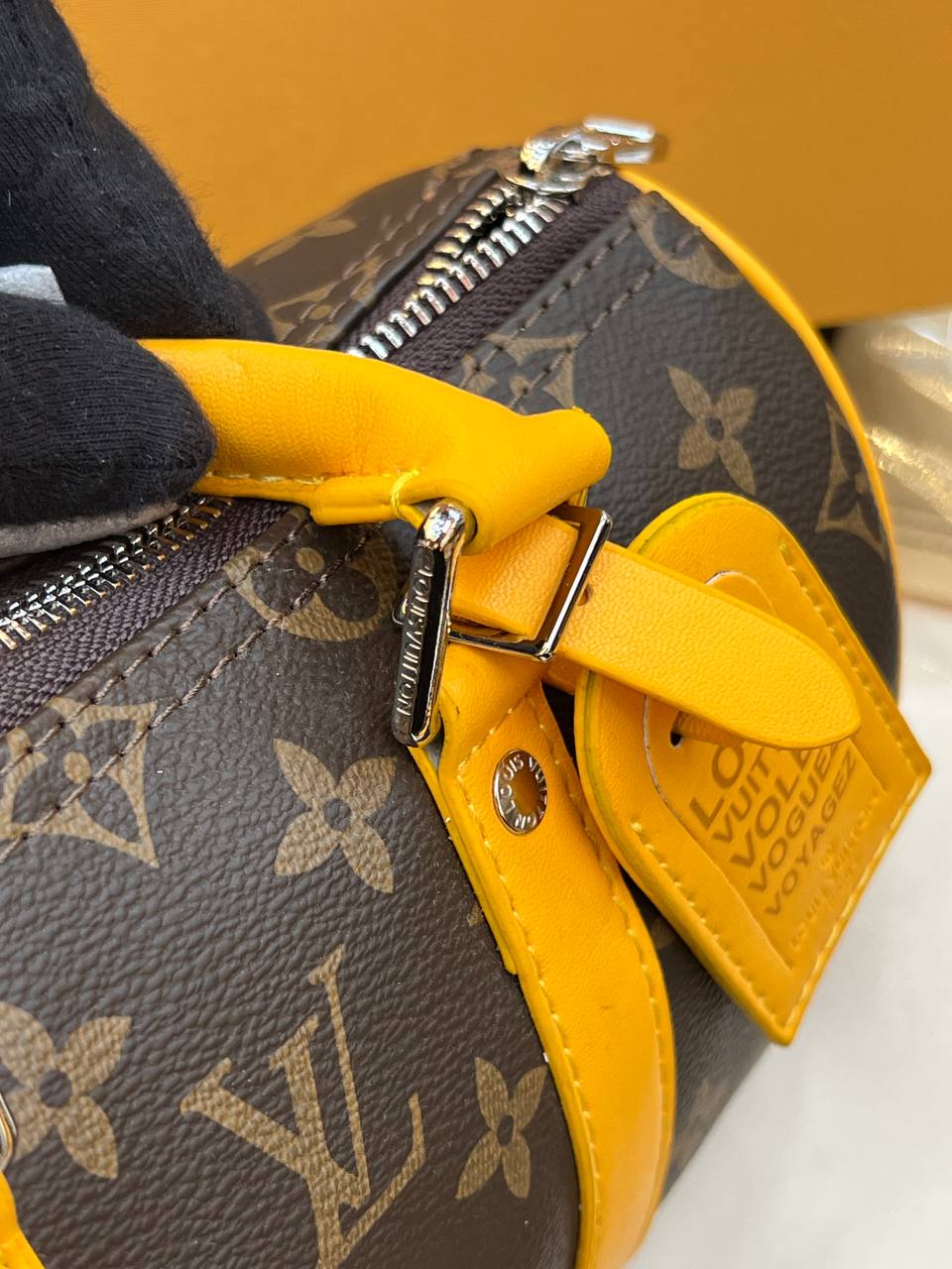 Logo Detaylı İthal Çanta