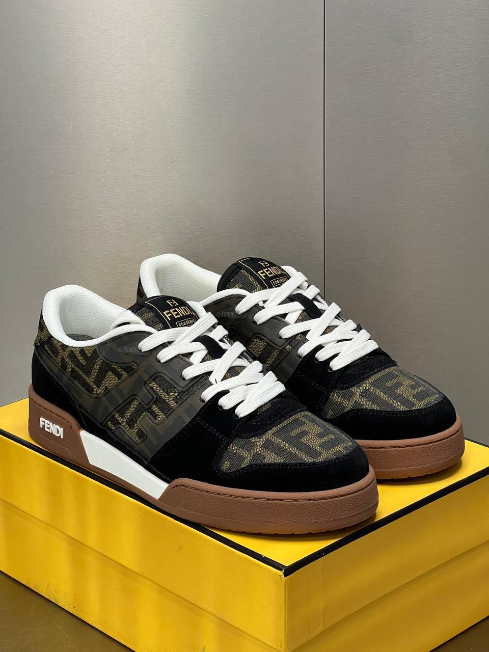 Logo Detaylı İthal Sneaker