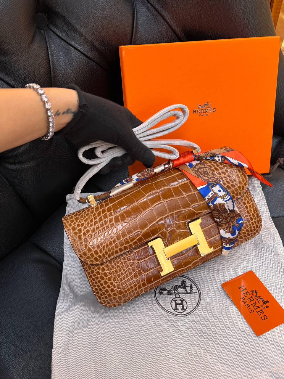 Logo Detaylı İthal Çanta