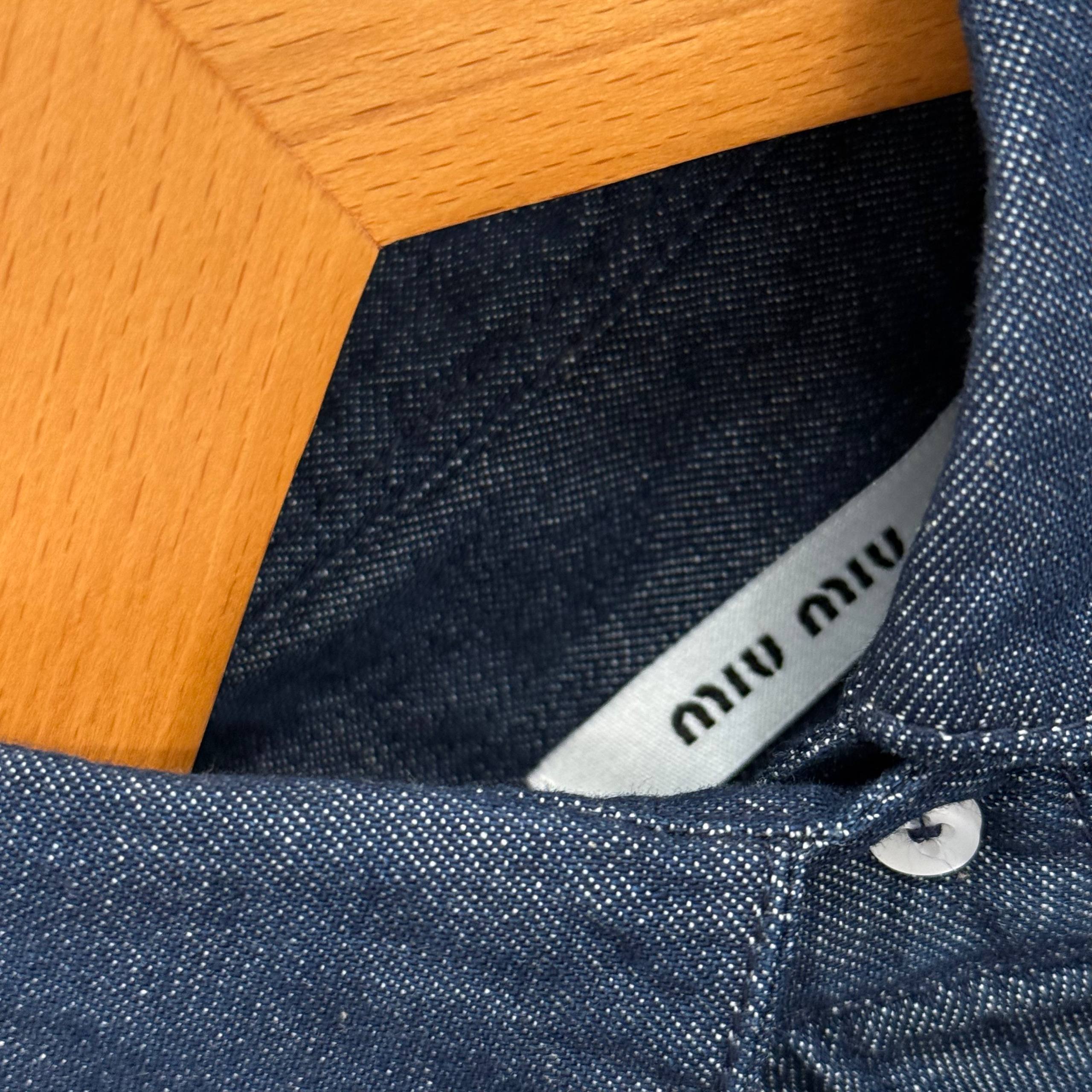 Logo Detaylı İthal Gömlek