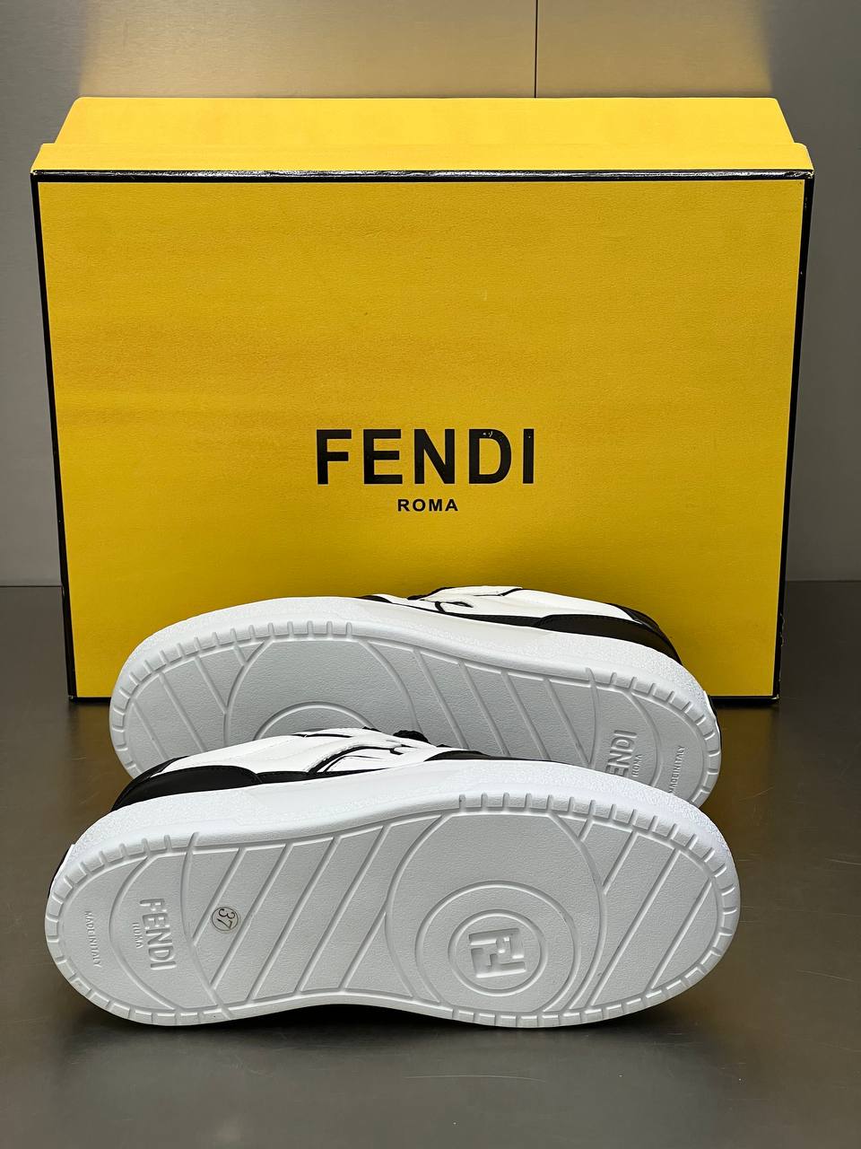 Logo Detaylı İthal Sneaker