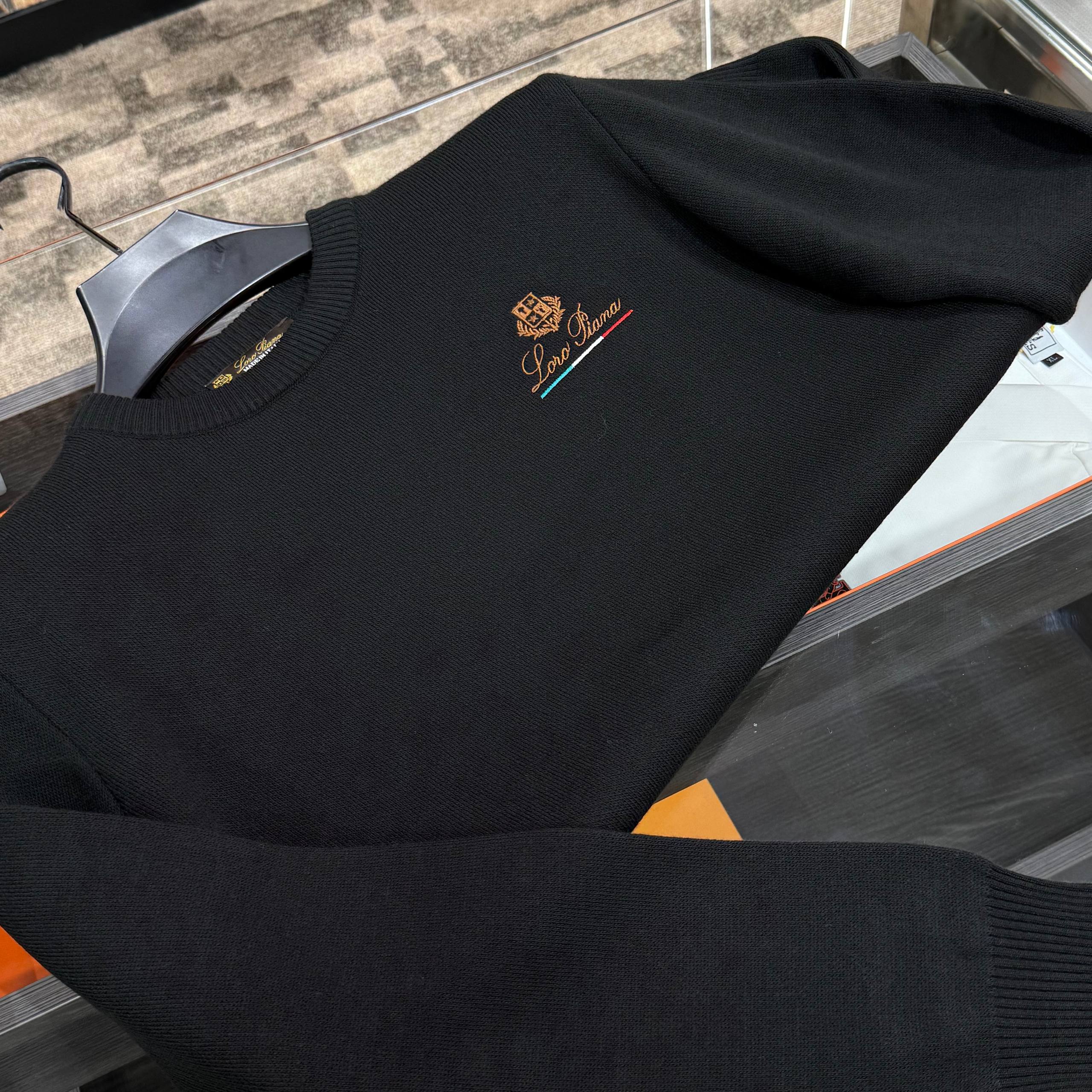 Logo Detaylı İthal Kazak