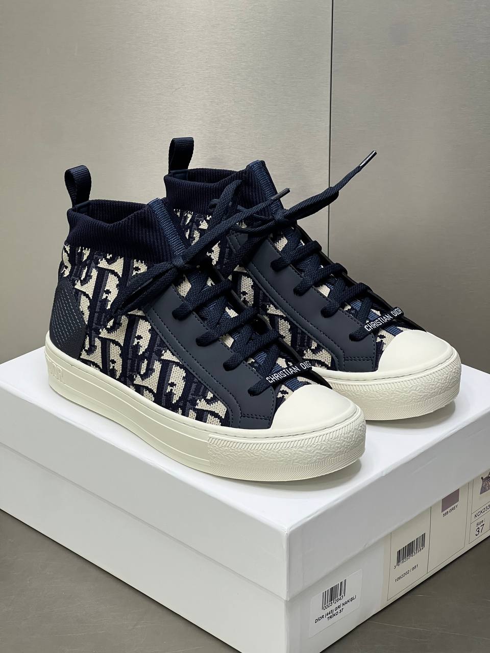 Logo Detaylı İthal Sneaker