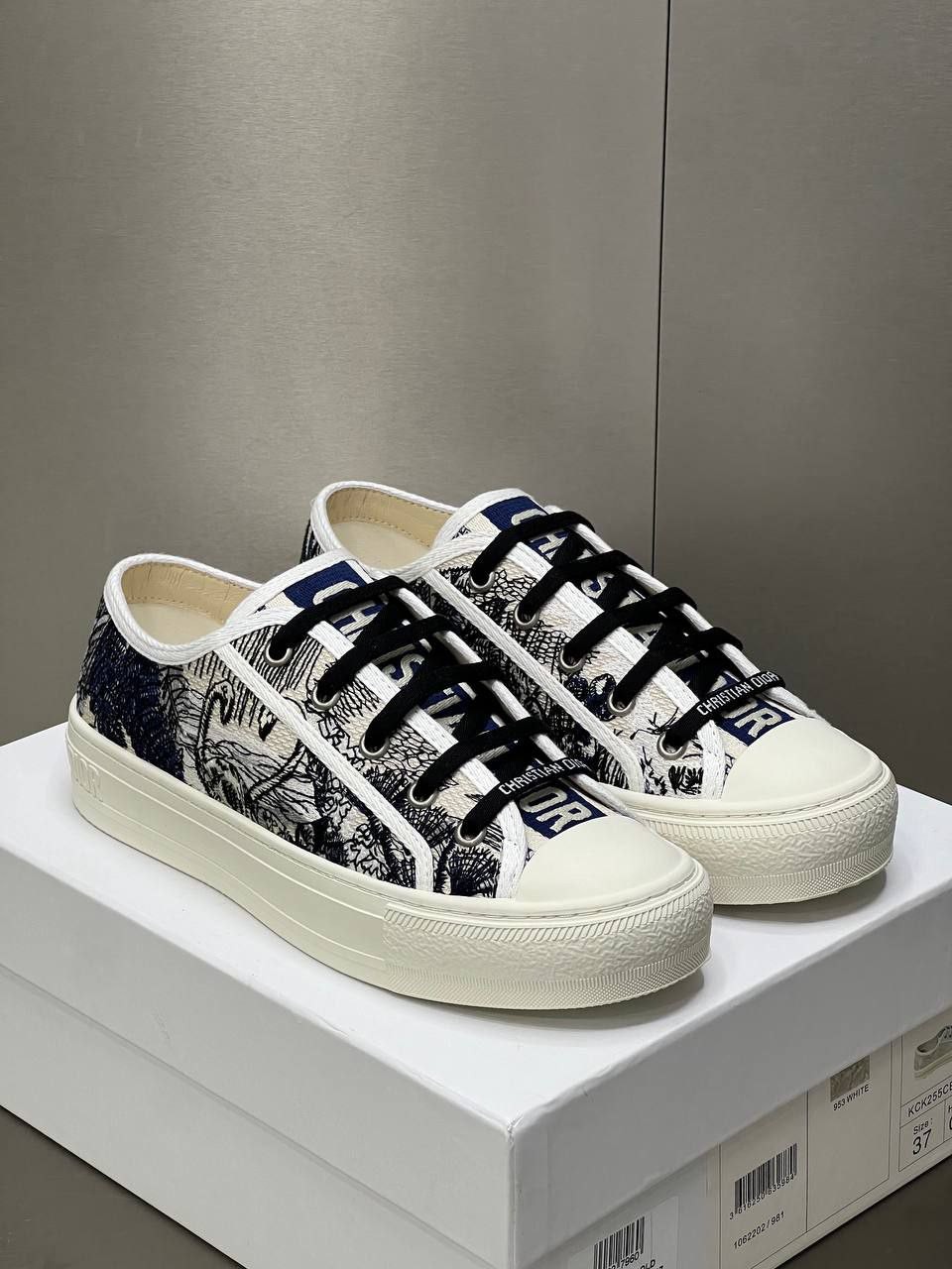 Logo Detaylı İthal Kadın Sneaker