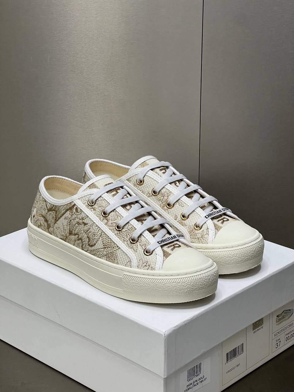 Logo Detaylı İthal Kadın Sneaker