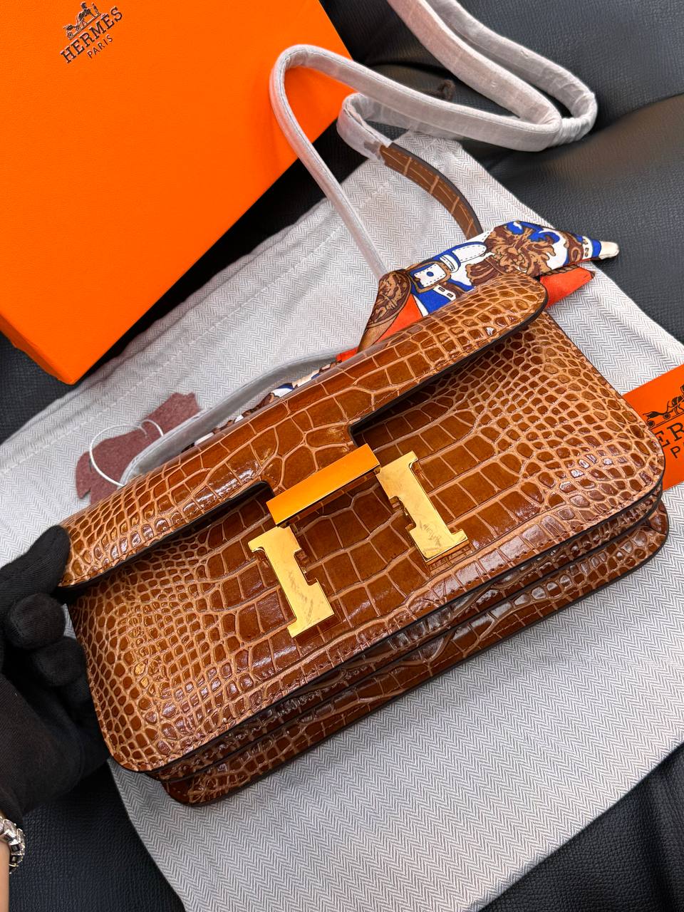 Logo Detaylı İthal Çanta