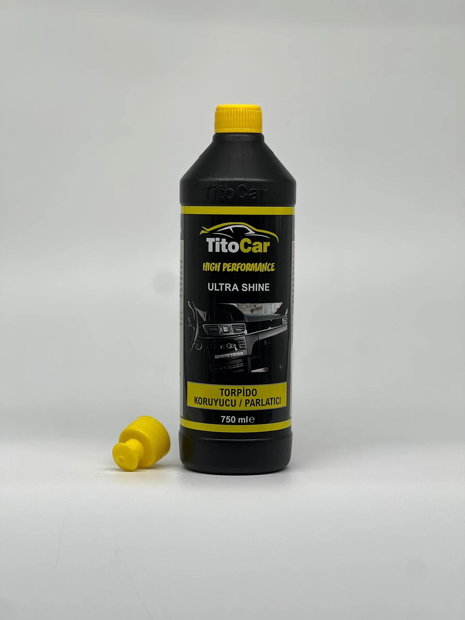 TitoCar Torpido Koruyucu Ve Parlatıcı 750 ml