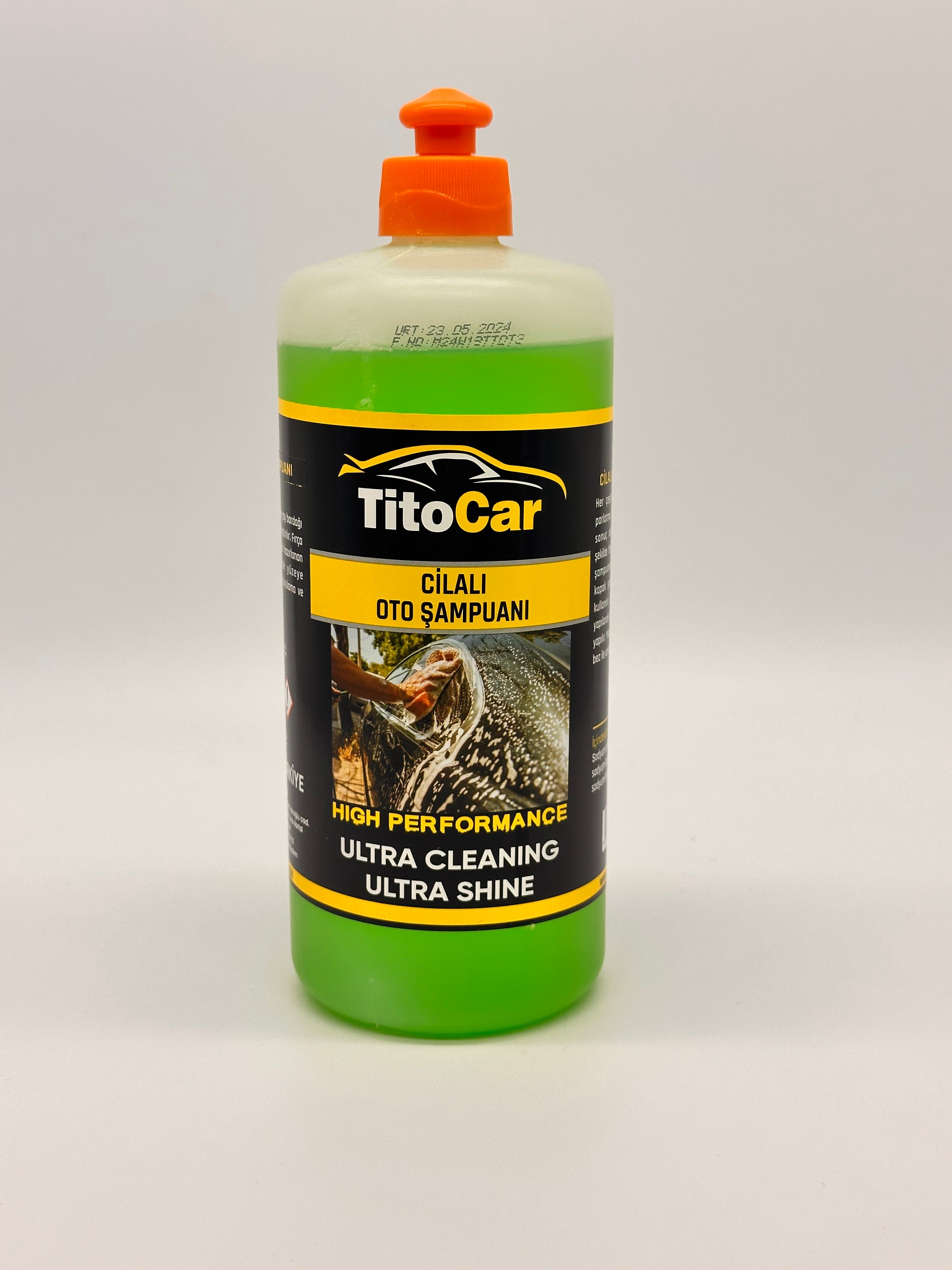 TitoCar Cilalı Oto Şampuan 750 ml