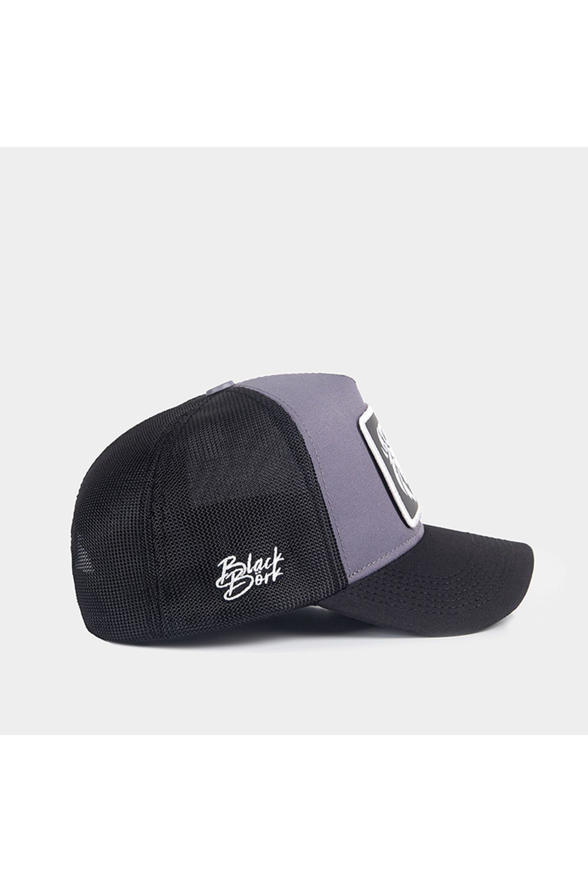 Aslan Logolu Siyah-Gri Trucker Şapka