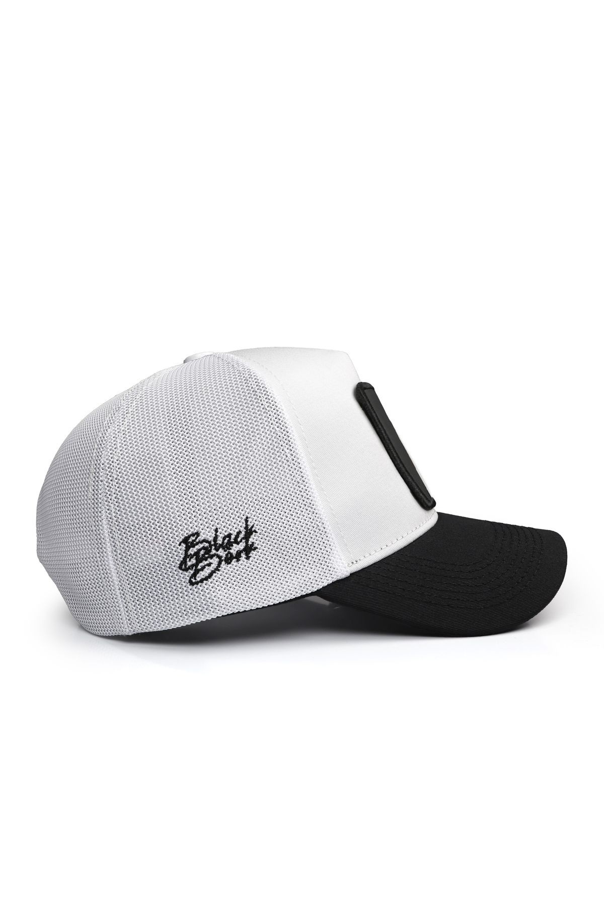 Aslan Logolu Siyah-Beyaz Trucker Şapka