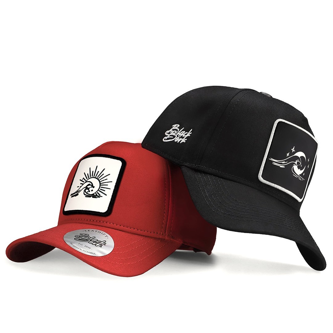 Siyah-Kırmızı Şapka (Cap) - Güneş & Ay Logolu