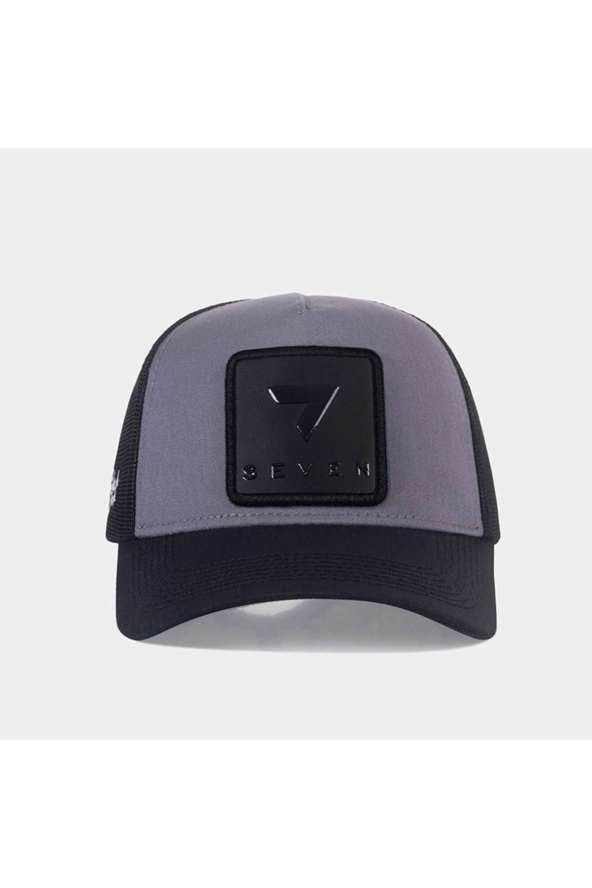 7 Numara Logolu Siyah-Gri Trucker Şapka