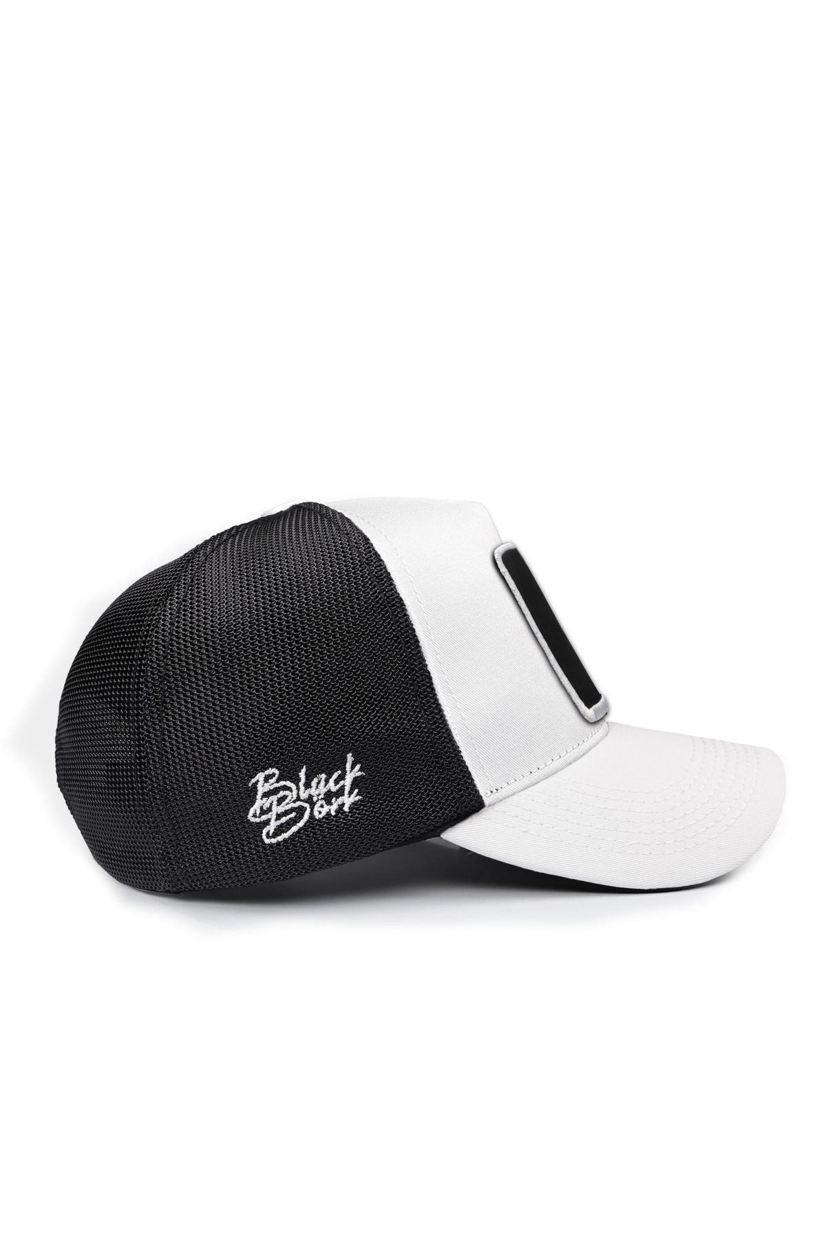 Wake Up Logolu Beyaz-Siyah Trucker Şapka